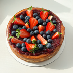 Tarta de queso clásica con frutos del bosque